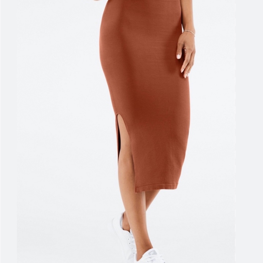 Fabletics Rust Ribbed High-Rise Midi Skirt with Side Slit - Picture 2 of 5